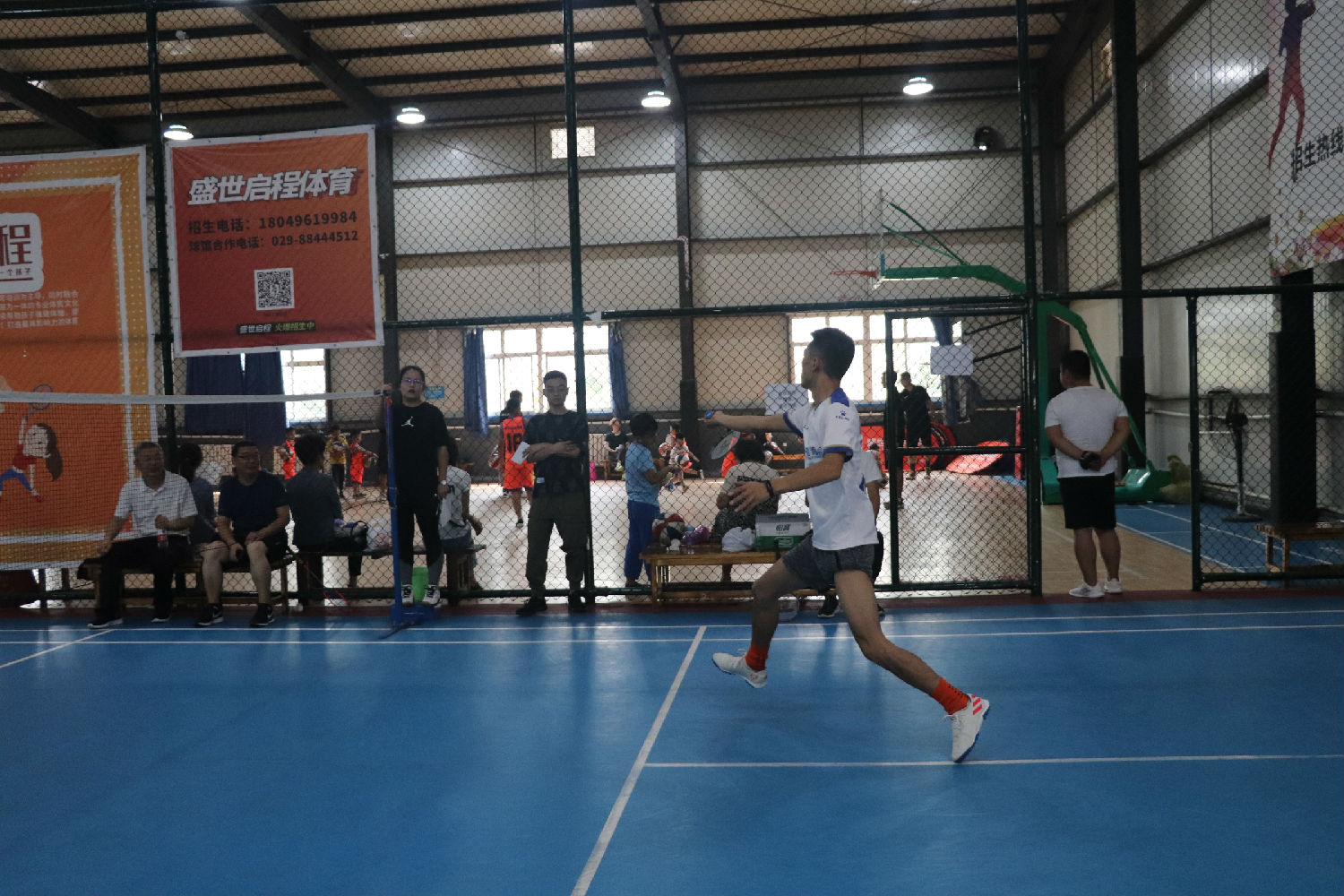 無羽倫比丨億誠(chéng)第五屆&ldquo;團(tuán)結(jié)杯&rdquo;羽毛球賽圓滿結(jié)束