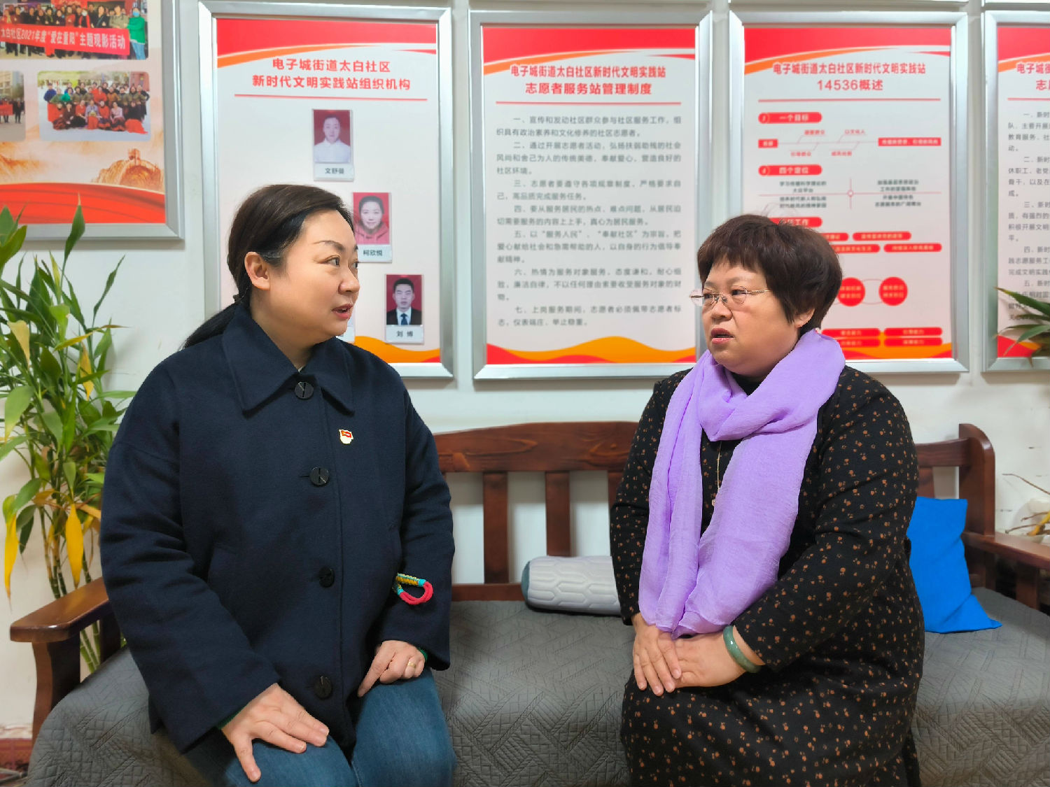 人大代表助力3&middot;5表彰志愿，傳承雷鋒精神